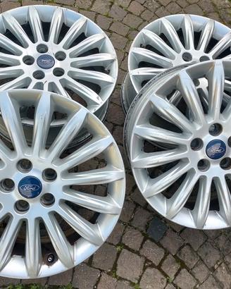 Cerchi Ford 17 pollici
