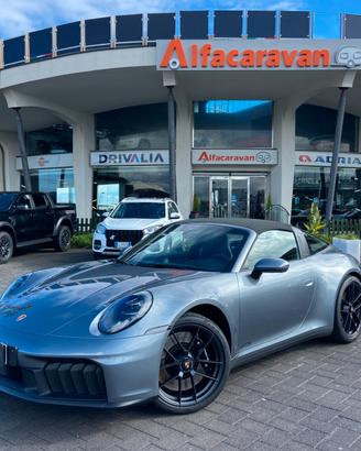 Porsche 911 992.2 Targa 4 GTS 541 CV KM 0