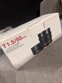 Samyang T1.5 / 85mm