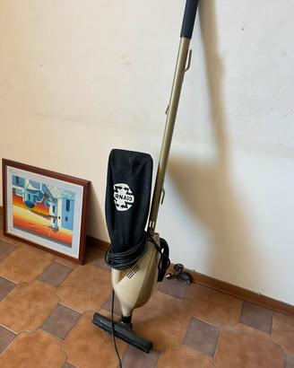 Aspirapolvere tornado anni 50 da collezione