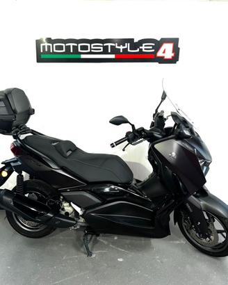 YAMAHA X-MAX 300 TECH MAX E5+