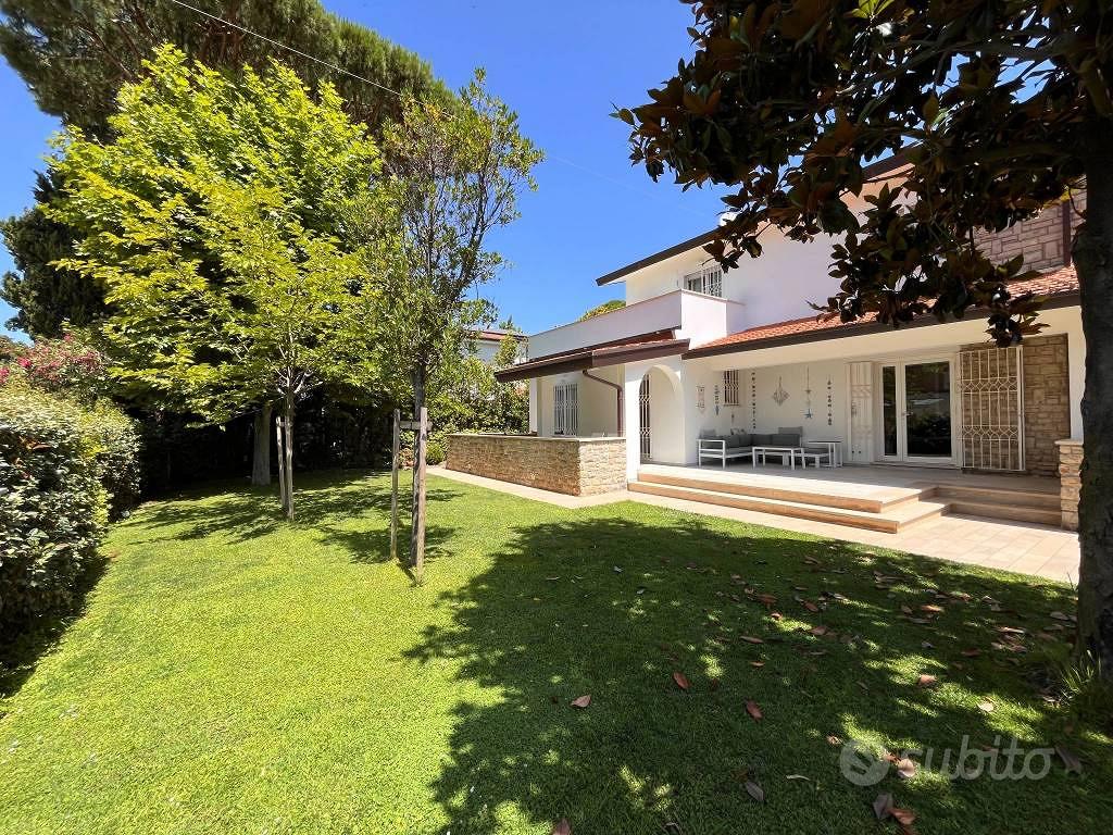 House in Forte dei Marmi, Vittoria Apuana - Vista 2