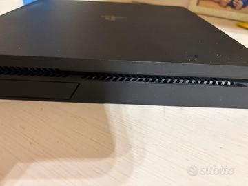 ps4 slim 500gb nera + controller