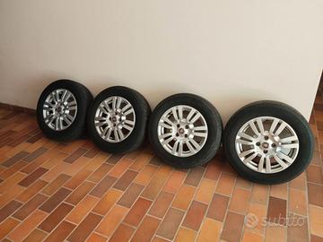 4 cerchi fiat 15 perfetti