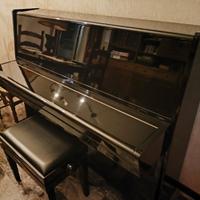 pianoforte verticale PETROF