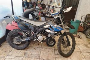 YAMAHA