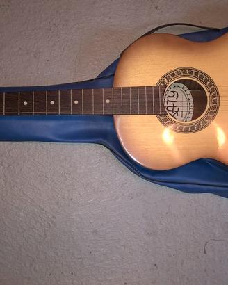 CHITARRA CLASSICA CON CUSTODIA