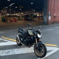 Kawasaki Z 750 R