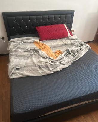 Letto matrimoniale