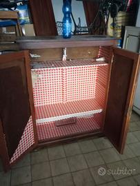 Mobiletto due ante legno massello