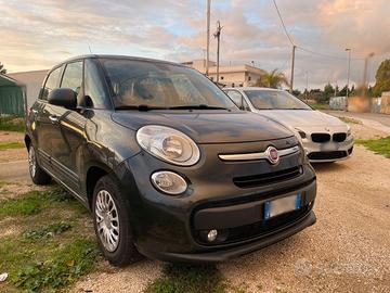 RIVENDITORE: FIAT 500L 5 PORTE COMANDI AL VOLANTE
