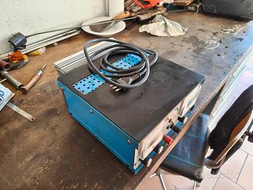 alimentatore professionale stabilizzato 20-30 volt