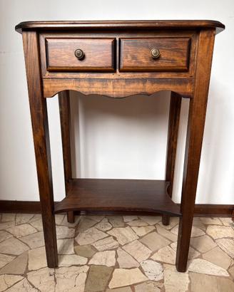 Tavolino in arte povera