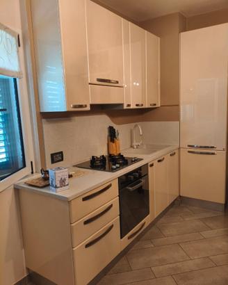 Cucina lineare okite