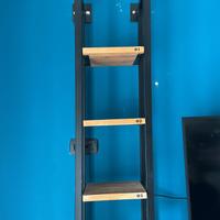 parete attrezzata stile industriale