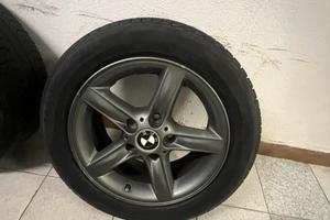 Cerchi originali con gomme