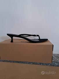 sandalo tacco basso