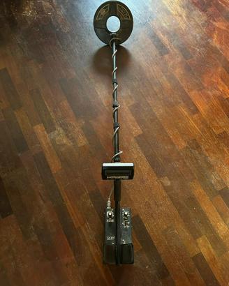 Metal detector