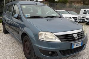 Logan MCV 1.6 GPL 7 posti Lauréate