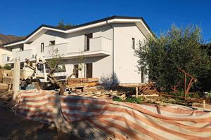 Villetta Trifamiliare Cervaro [SPRUMARO90VRG]