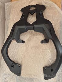 Porta pacchi posteriore Tracer 7 2016/2024