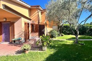 PORZIONE DI QUADRIFAMILIARE A TREVIGNANO ROMANO