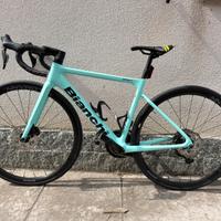 Bici Corsa Bianchi Sprint 105 Shimano DI2 Taglia 5