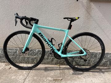 Bici Corsa Bianchi Sprint 105 Shimano DI2 Taglia 5