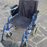 Carrozzina per disabili (da interno)