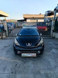 PEUGEOT 207 GTI