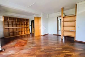 NEGOZIO A BORGO VIRGILIO