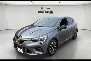 RENAULT Clio 5 Porte 1.6 E-Tech full hybrid 145cv 