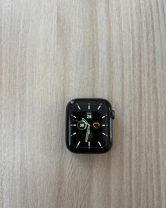 Apple Watch Series 5 44mm Nero