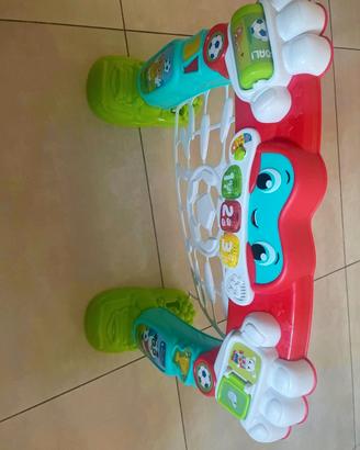 Clementoni baby tira e segna