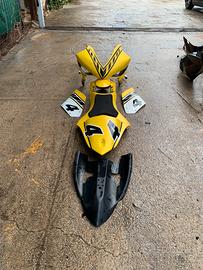 Yamaha R1-R6 carene varie pista
