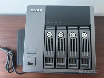 QNAP TS-410 NAS 4 bay RAID senza dischi