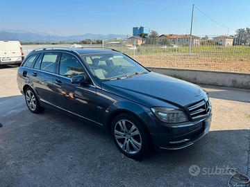 Mercedes benz w204 220 cdi