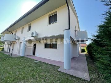 Villa a schiera a Spilimbergo