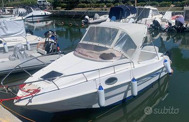 Saver Manta 620 Cabin – Suzuki 150cv (2021, 200h)