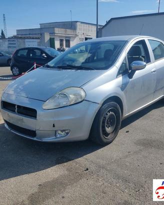 FIAT GRANDE PUNTO 199 1.3 D MULTIJET -Ricambi
