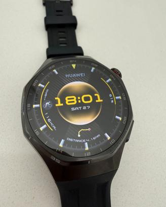 Huawei Gt 6 Pro Titanio e zaffiro ancora gar 18 M.