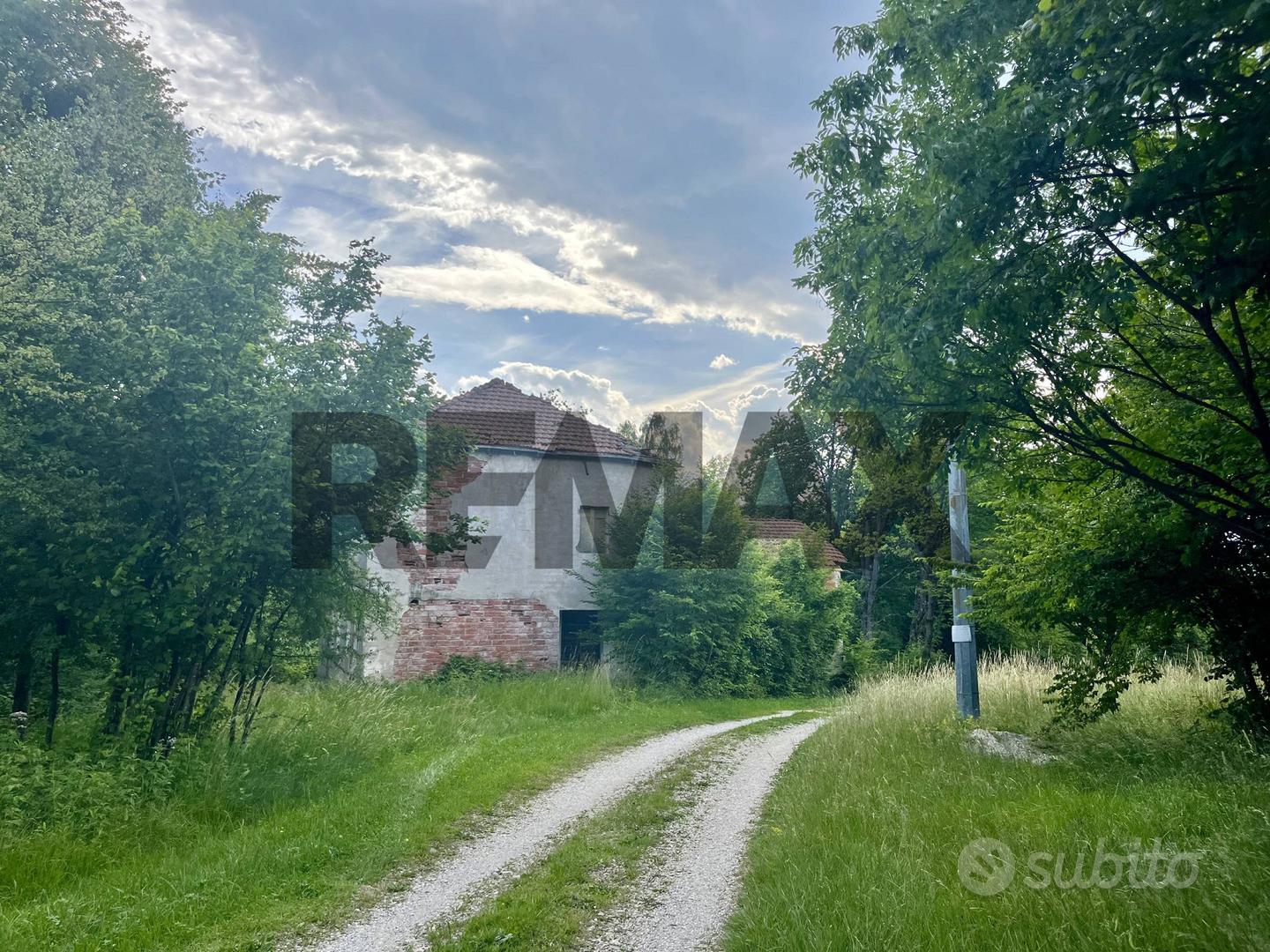 Cascina/Casale - Borgo Valbelluna - Vista 3