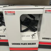 PORTA TARGA ORIGINALE YAMAHA MT 09 DAL 2014 COD: B