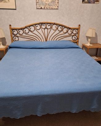 letto matrimoniale + 2 comodini in bambù /vimini