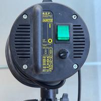 AEF ILLUMINATORE AL QUARZO LUCE 3200 °K PHOTOLIGHT