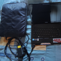 Portatile Toshiba Satellite T130 - 15Q
