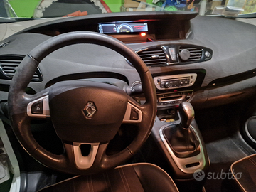 Renault scenic 7 posti