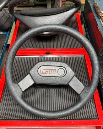 Volante Peugeot 205 GTI
