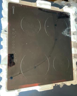 Piano induzione indesit