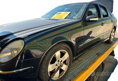 RICAMBI MERCEDES E270